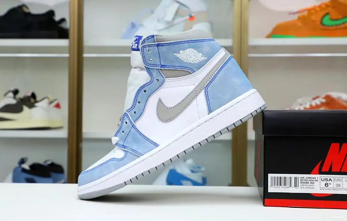 RETRO AIR 1 OG JORDAN 'HYPER ROYAL' HIGH 0328